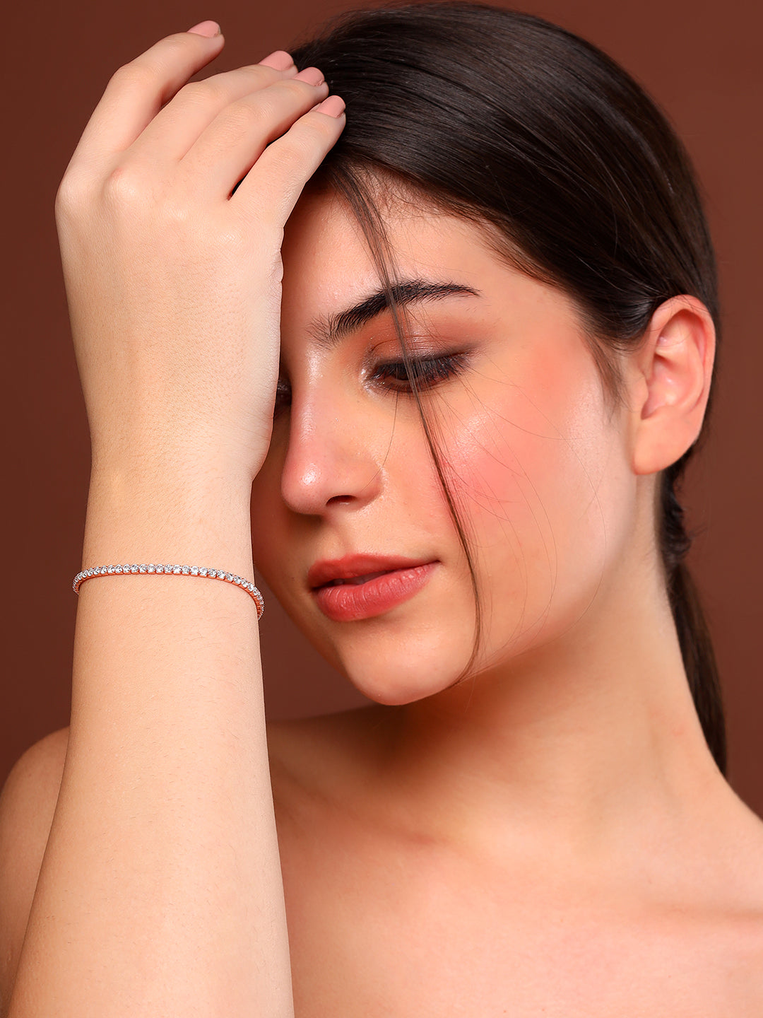 Minimal Rose Gold Lined Bracelet