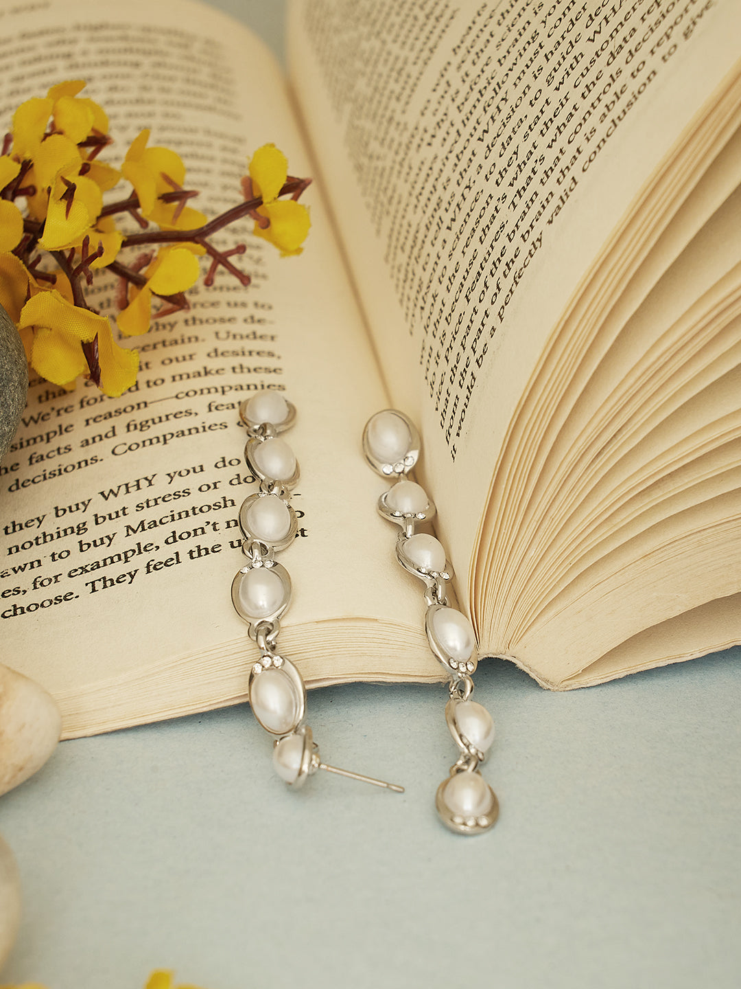 Pearl Oval Danglers Earrings