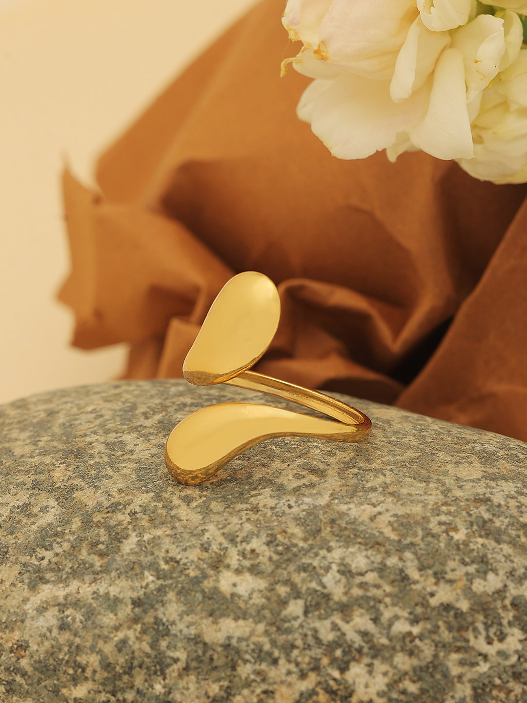 Gold plated Tear Drop Finger ring