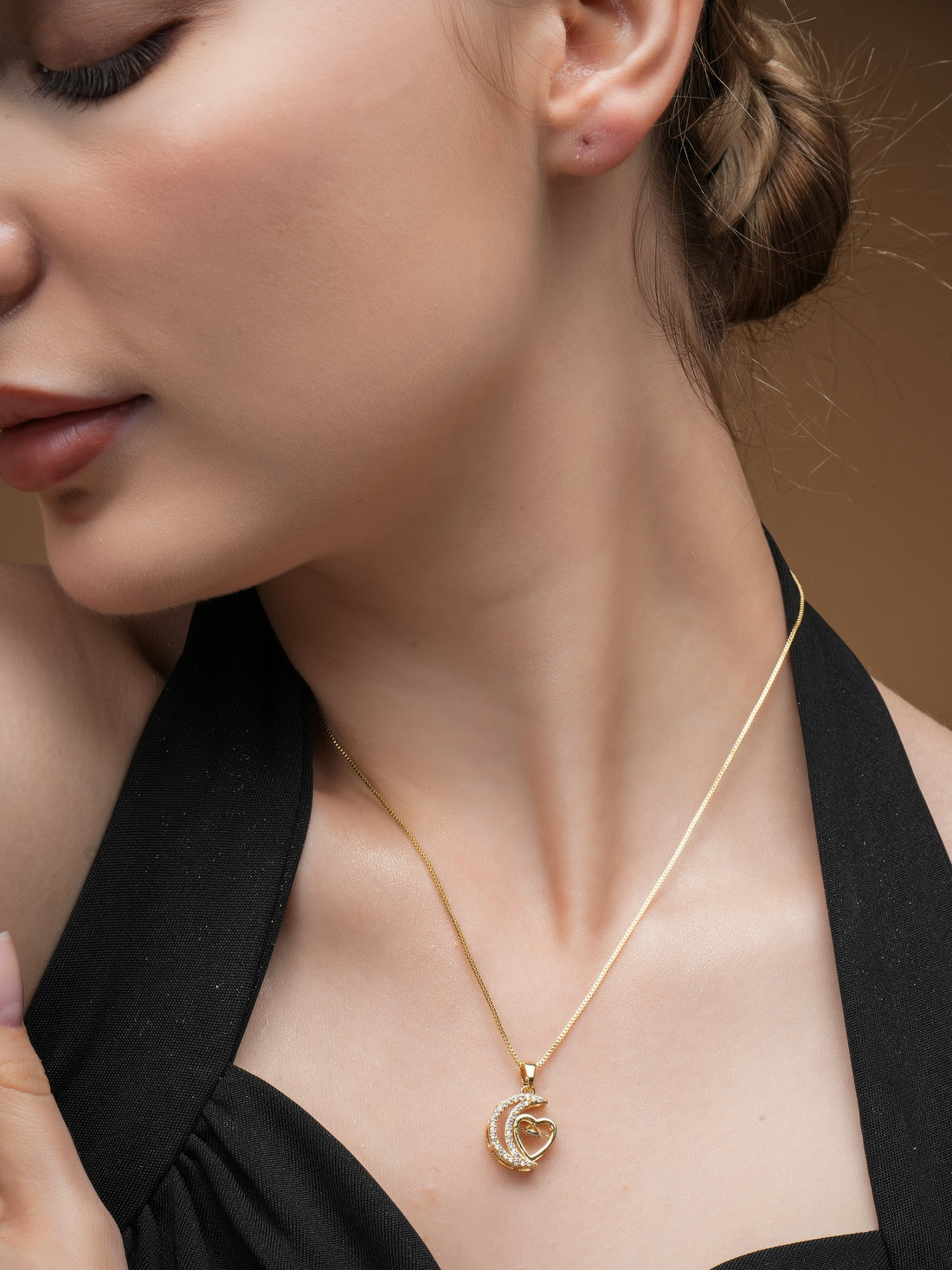 Gold Plated Stainless Steel Anti-Tarnish Moon Heart Necklace