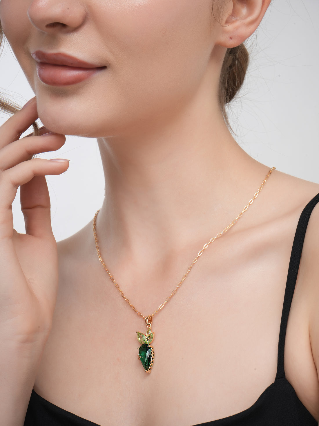 Rose Gold Plated Anti-Tarnish Cubic Zirconia Emerald Necklace